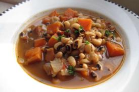 Sweet and Spicy Soup with Black-Eyed Peas and Sweet Potato